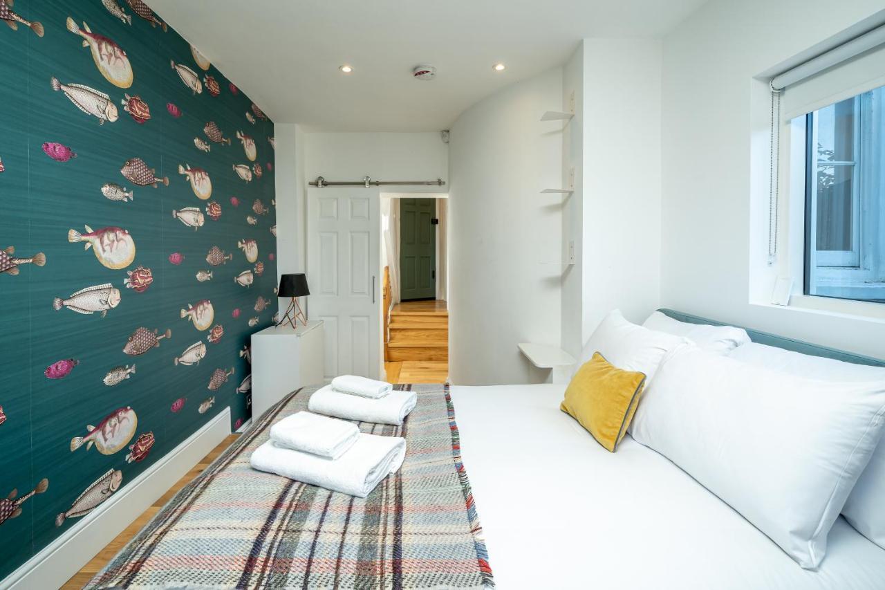 Sleek Flat With Communal Courtyard Лондон Экстерьер фото